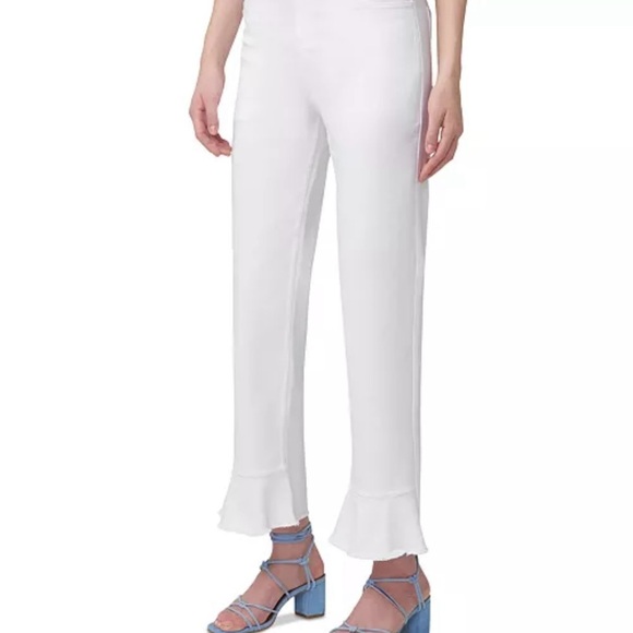 NWT Hue
Women's Ruffled-Hem Denim Skimmer Leggings Medium - Picture 3 of 8